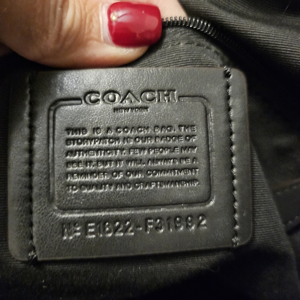 Coach Handbag - Picture 3 of 10